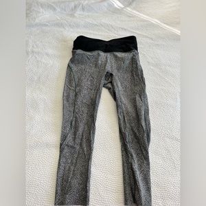 Lulu Lemon Capri Leggings